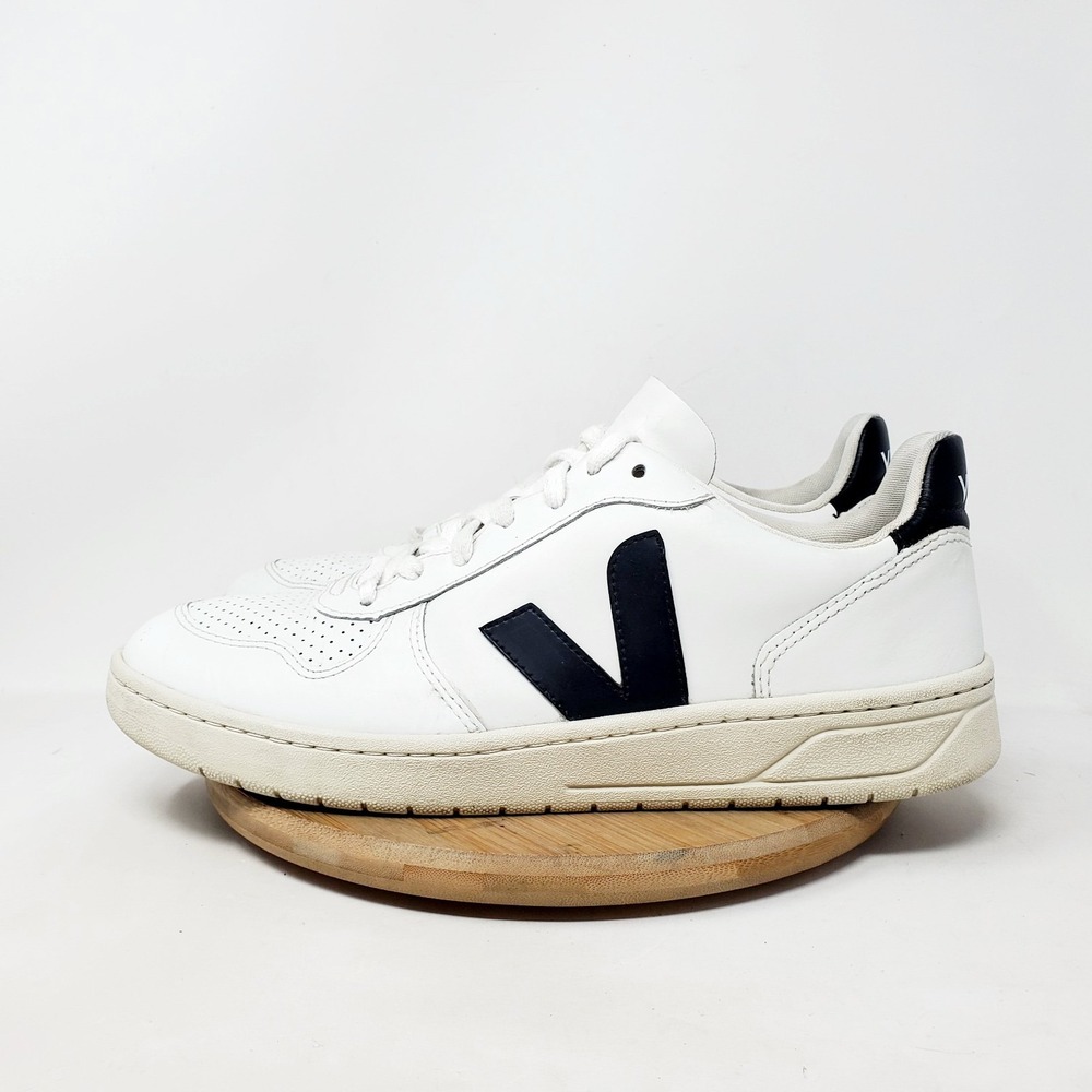VEJA V-10 Shoes Mens 44 White Leather Lace Up Casual Sneaker